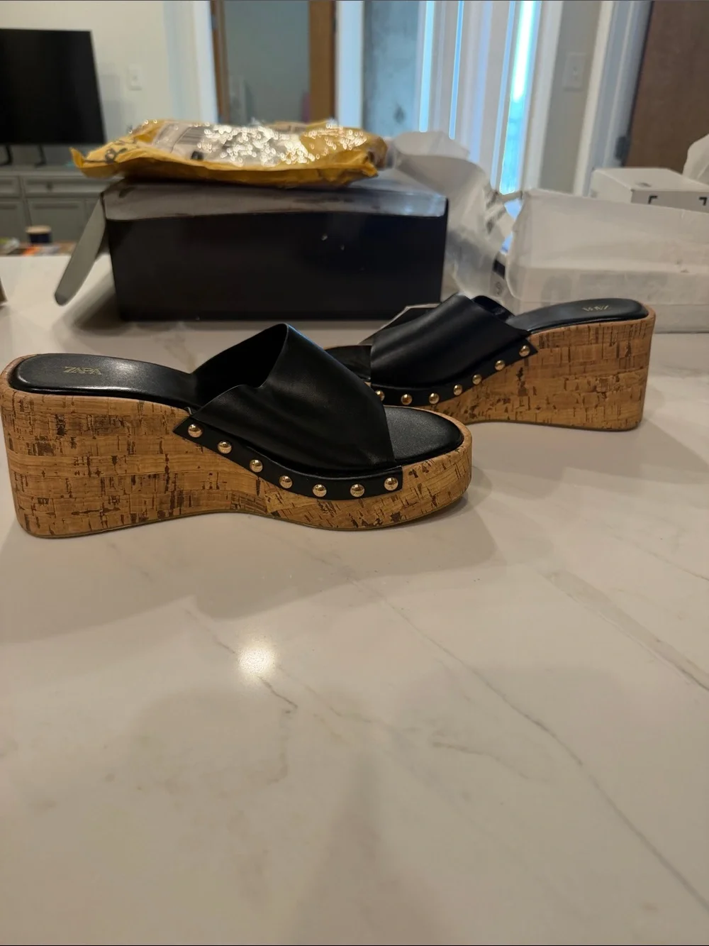 Zara chunky cork